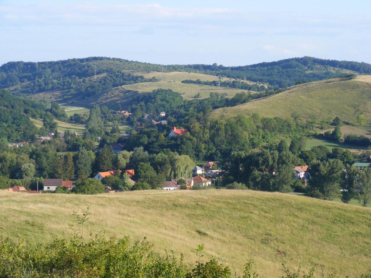 Falubiro Vendeghaza Bekolce Экстерьер фото
